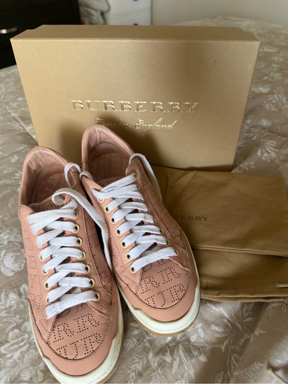 Burberry Pink Leather Perforated Low-Top Sneakers with White Laces